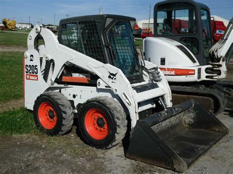 s205 bobcat skid steer loader details|2012 bobcat s205.